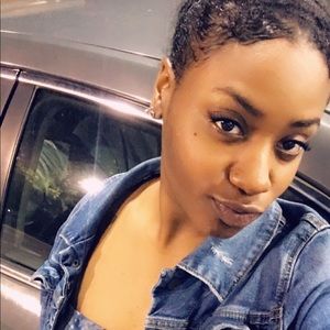 Meet your Posher, Kyla